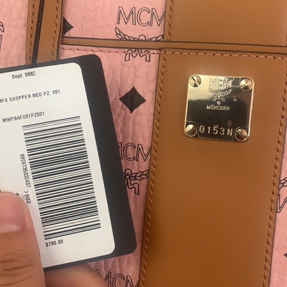 💯 NWT! MCM Anya Medium Visetos Zip Top Shopper In Soft Pink - Picture 7 of 13